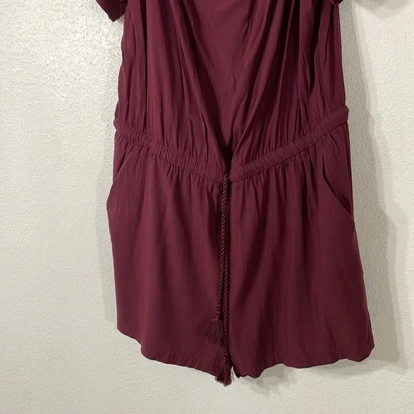 Loft Outlet, new without tags, burgundy rayon romper - Picture 3 of 11